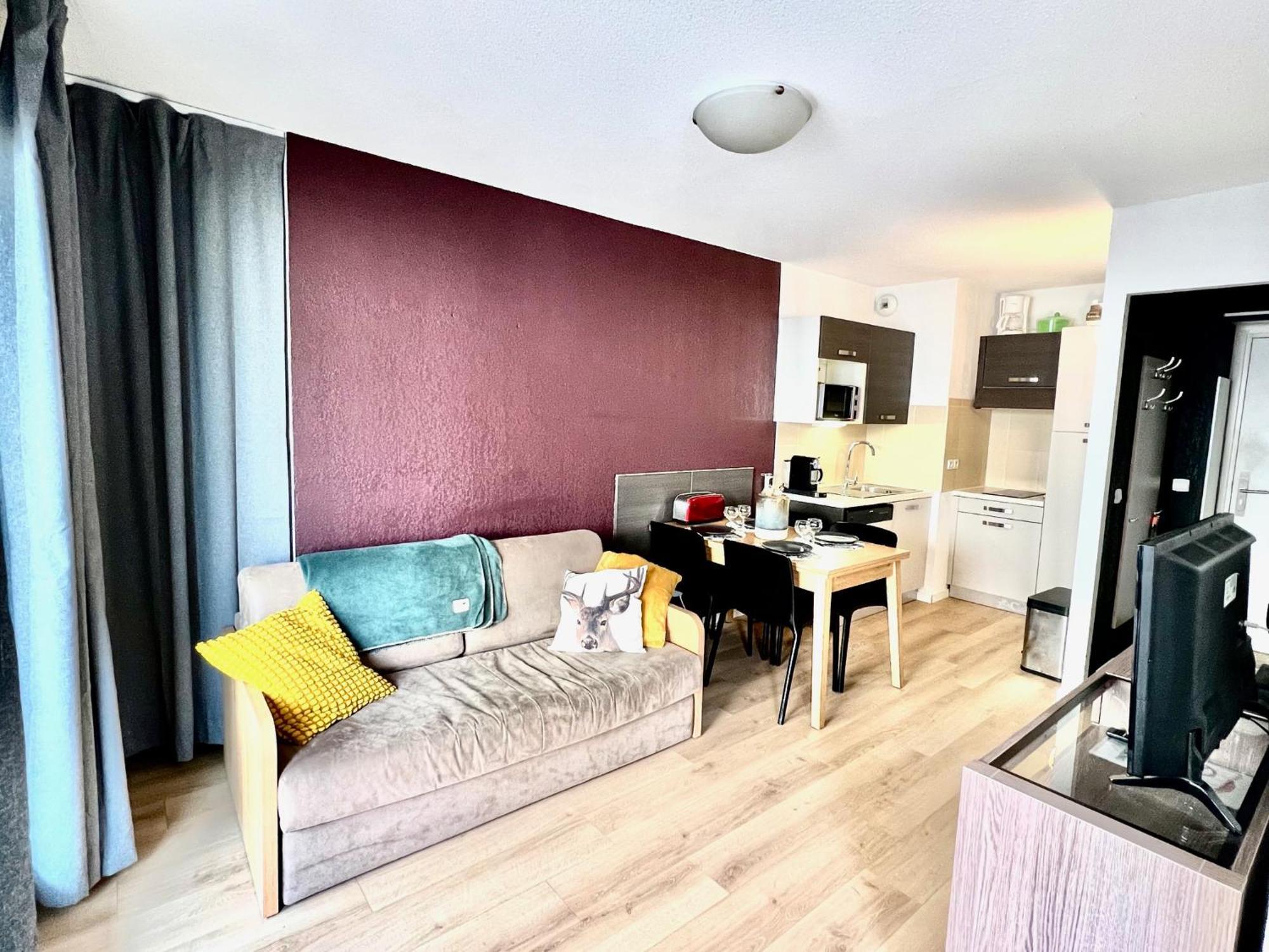 Appartement Familial Avec Parking Centre Valberg Péone Zewnętrze zdjęcie